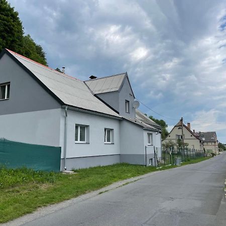 Apartmany Pod Chlumem 예세니크 외부 사진