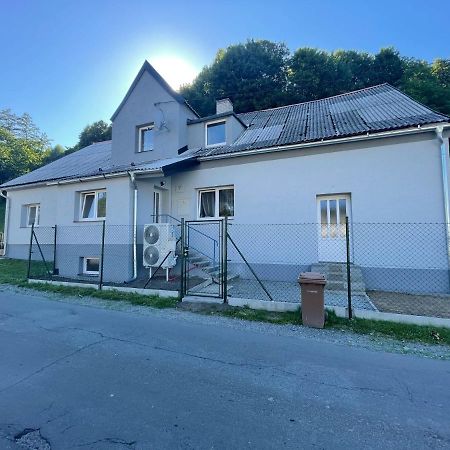 Apartmany Pod Chlumem 예세니크 외부 사진